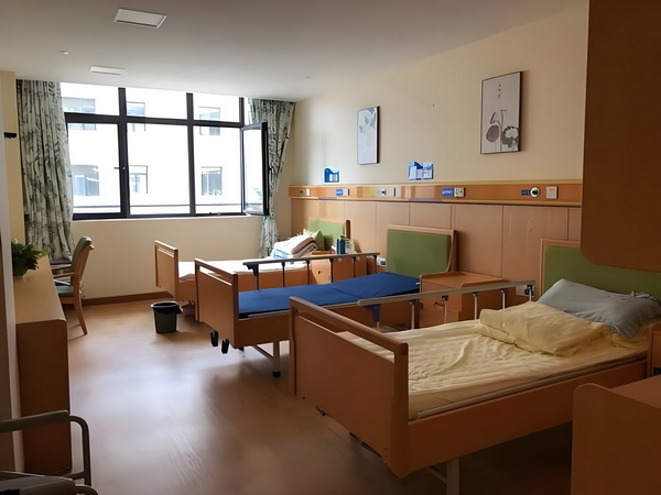 深圳落户 学历_2025年7月电影总票房破30亿 